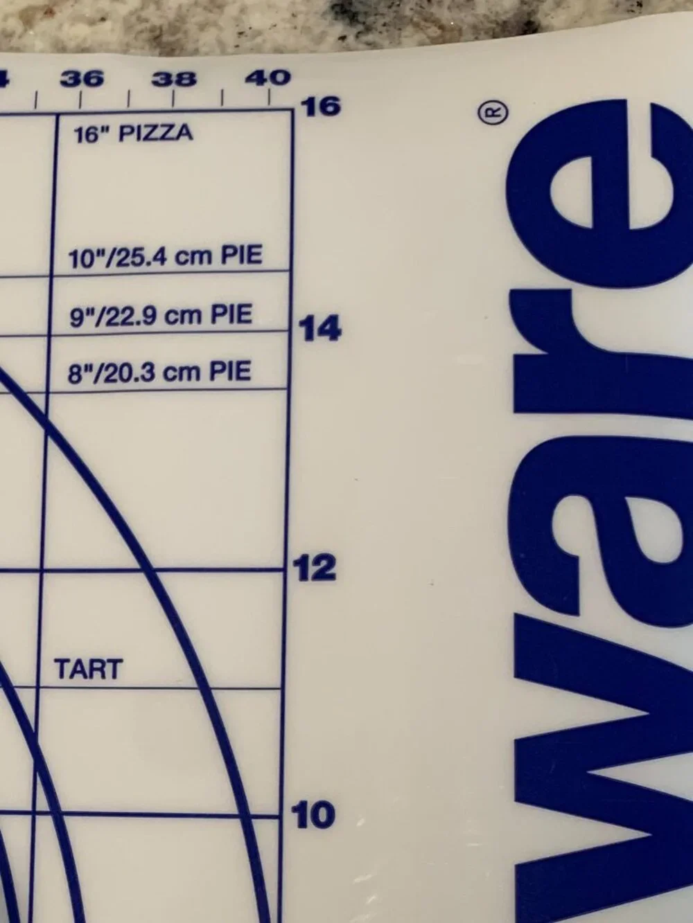 Vintage Tupperware Pastry, Pie, Tart, Pizza Mat / Roll Out Sheet